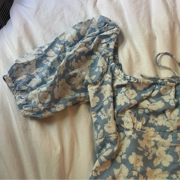 Abercrombie Blue and White Floral Linen Puff Sleeve Corset Blouse size Medium - Picture 8 of 12